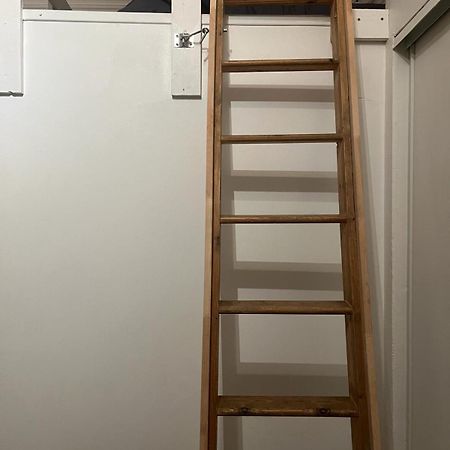 Bel Appartement Avec Mezzanine En Plein Centre De Bordéus Exterior foto