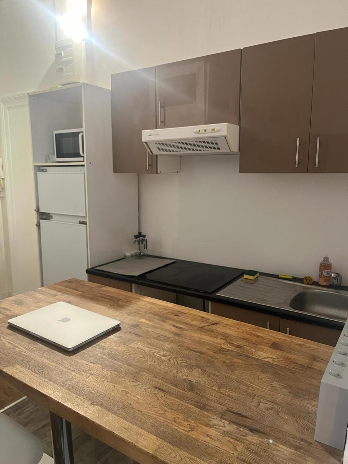 Bel Appartement Avec Mezzanine En Plein Centre De Bordéus Exterior foto